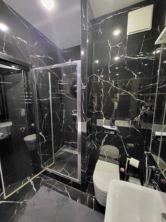 Аренда 1-комнатной квартиры 51 м², Джона Маккейна ул., 1
