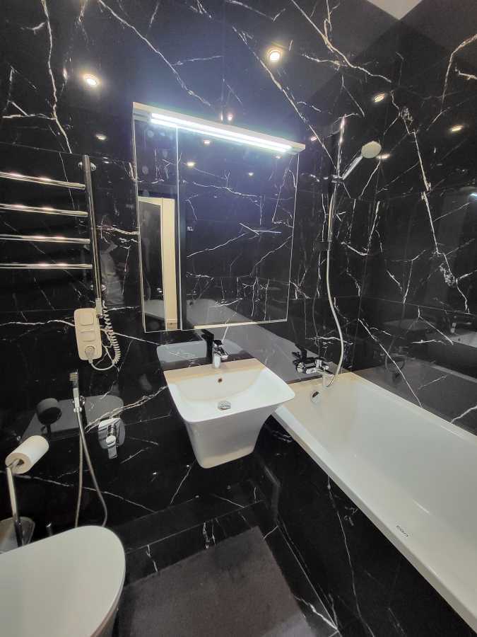 Аренда 1-комнатной квартиры 51 м², Джона Маккейна ул., 1