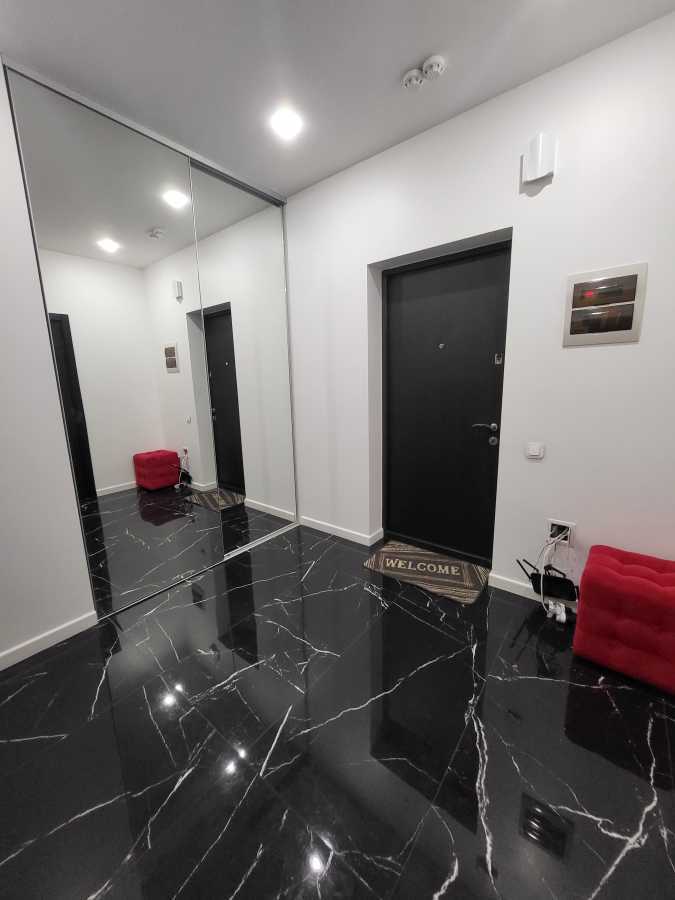 Аренда 1-комнатной квартиры 51 м², Джона Маккейна ул., 1