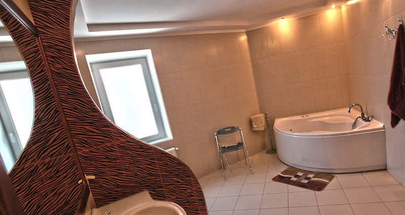 Оренда 3-кімнатної квартири 300 м², Академіка Вавілова вул.