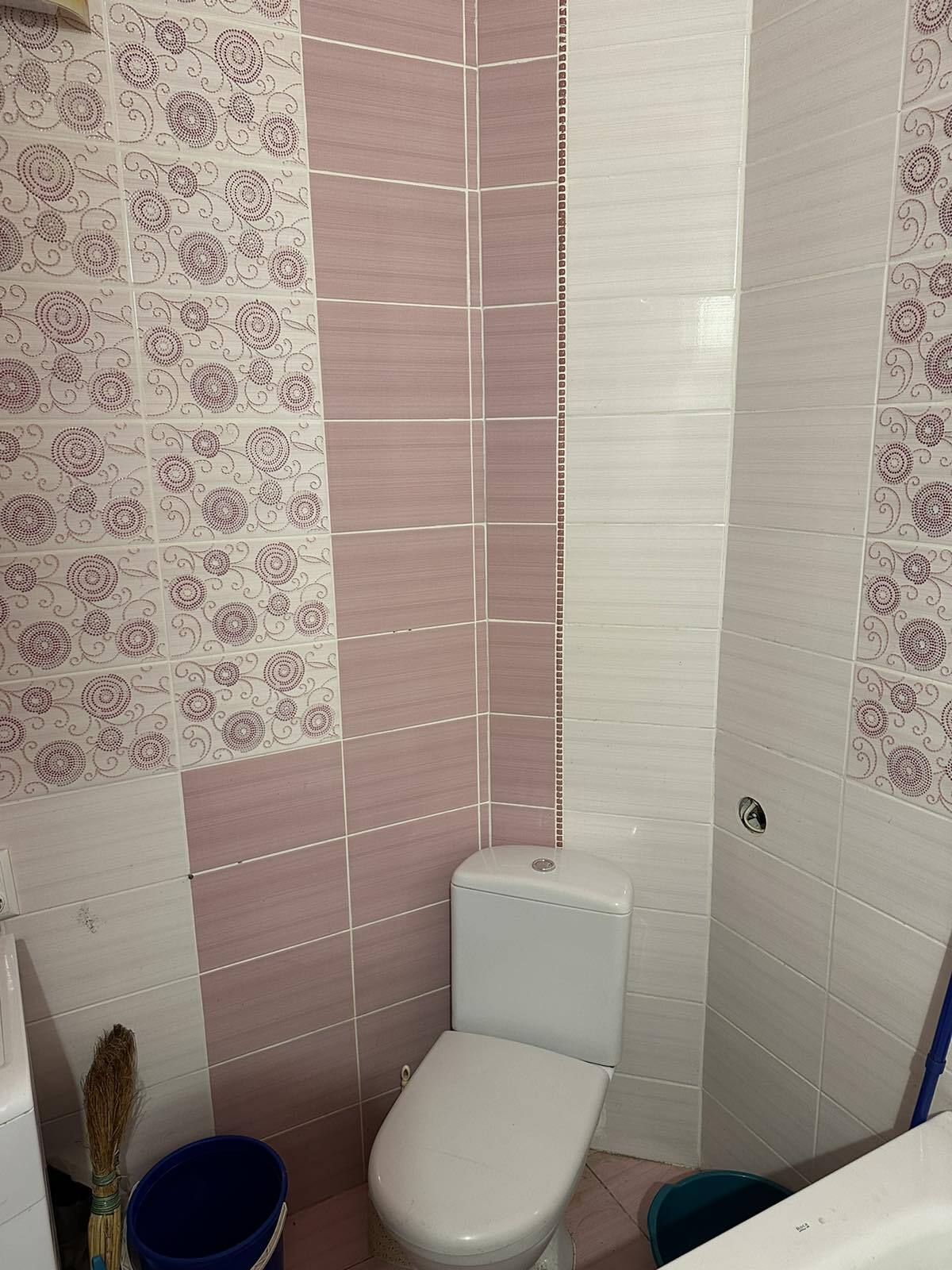 Оренда 1-кімнатної квартири 42 м², Массив Радужный вул.