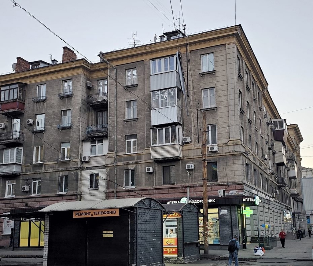 Продажа 2-комнатной квартиры 56 м², Дмитрия Яворницкого просп., 119