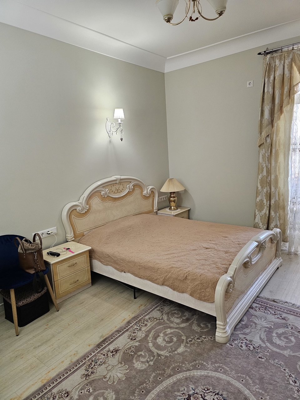 Продажа 2-комнатной квартиры 56 м², Дмитрия Яворницкого просп., 119