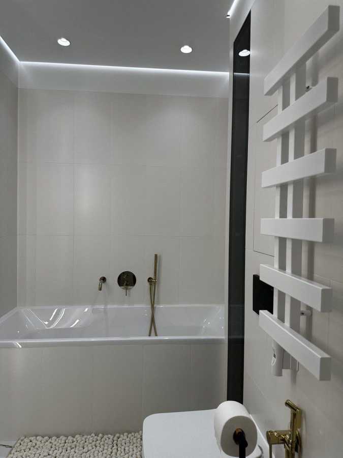 Продаж 1-кімнатної квартири 58 м², Золотоустівська вул.