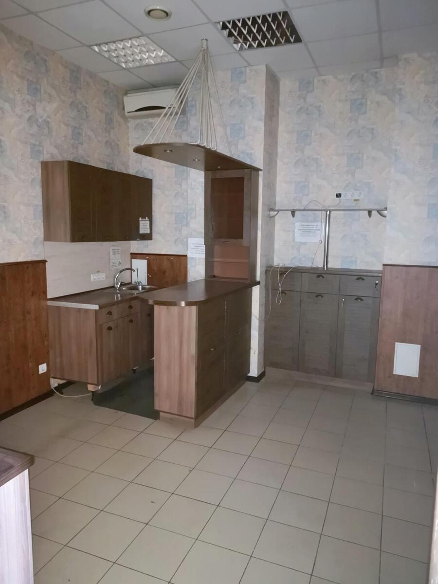 Продаж офісу 1170 м², Харківське шосе