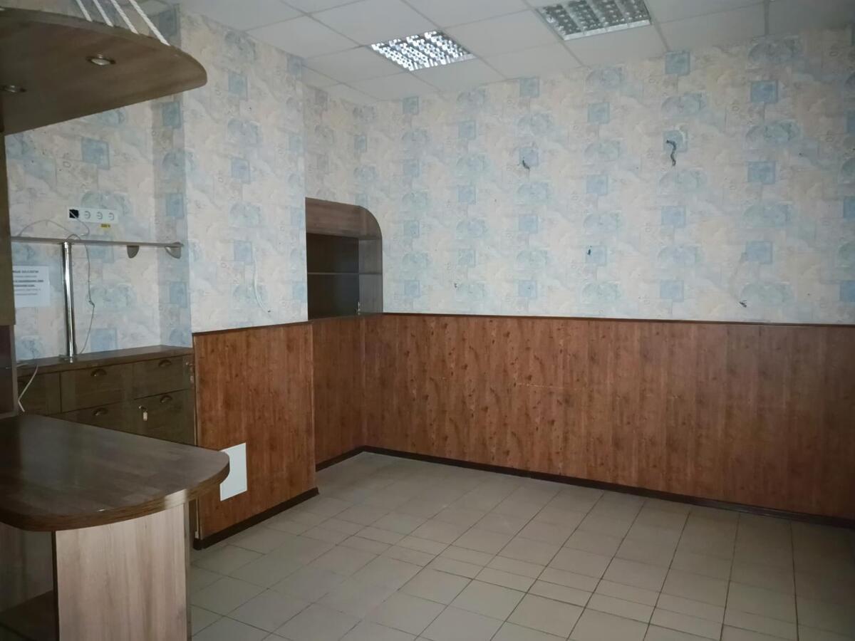 Продаж офісу 1170 м², Харківське шосе