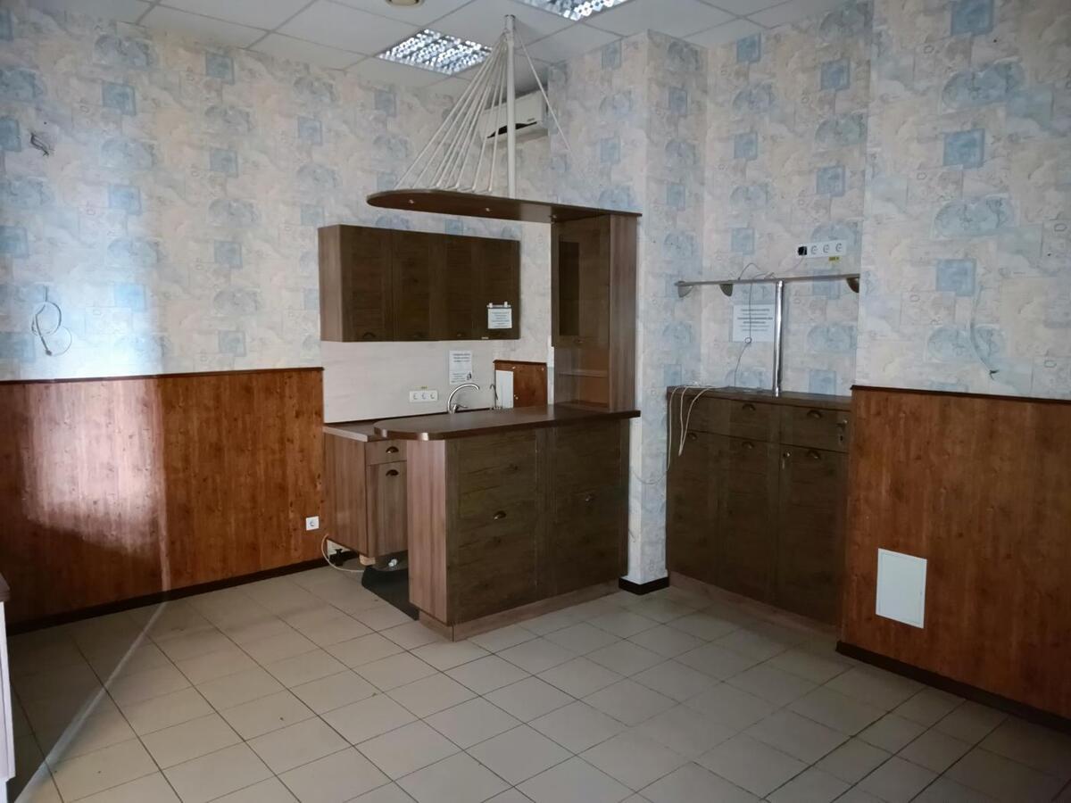 Продаж офісу 1170 м², Харківське шосе
