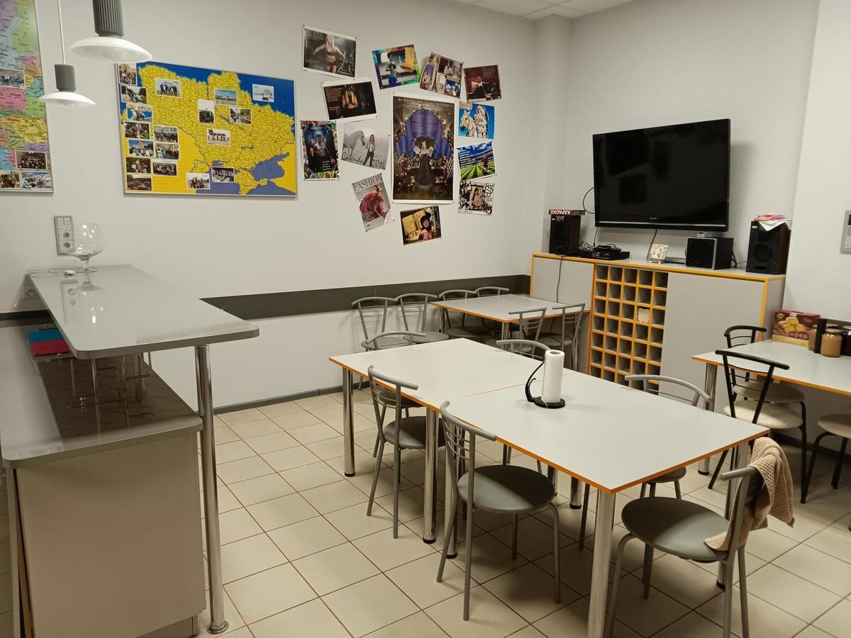 Продаж офісу 1170 м², Харківське шосе
