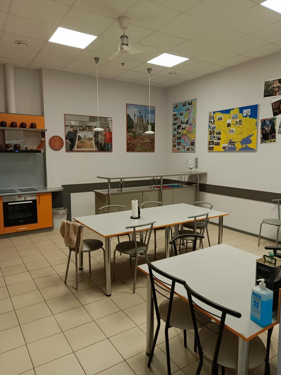 Продаж офісу 1170 м², Харківське шосе