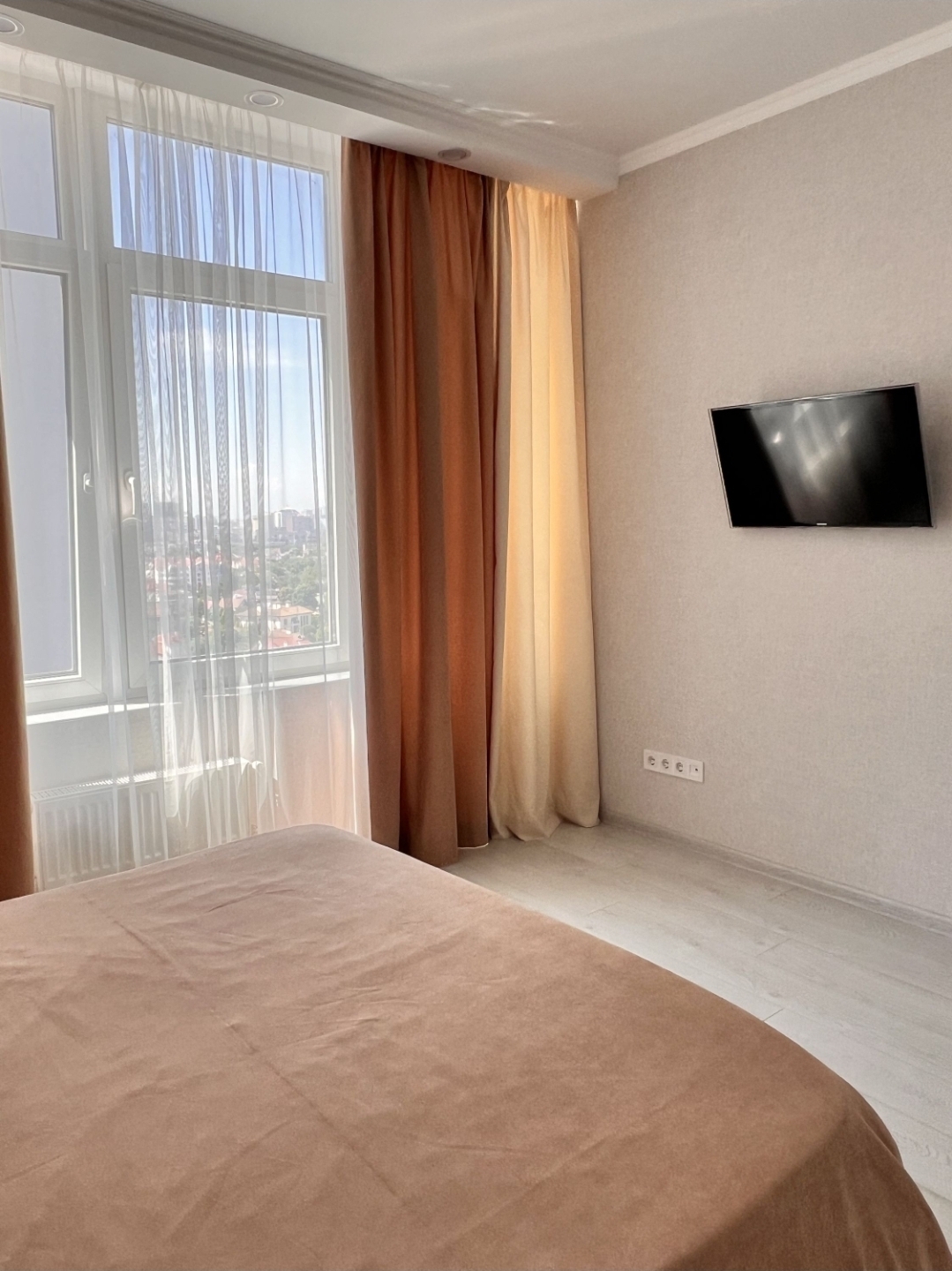 Оренда 2-кімнатної квартири 75 м², Каманіна вул., 16А/3