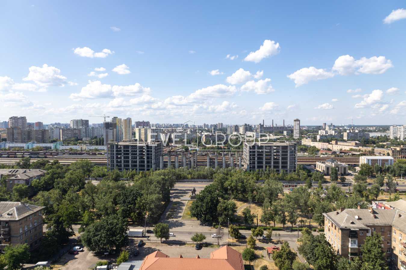 Продажа 3-комнатной квартиры 75 м², Сормовская ул., 3