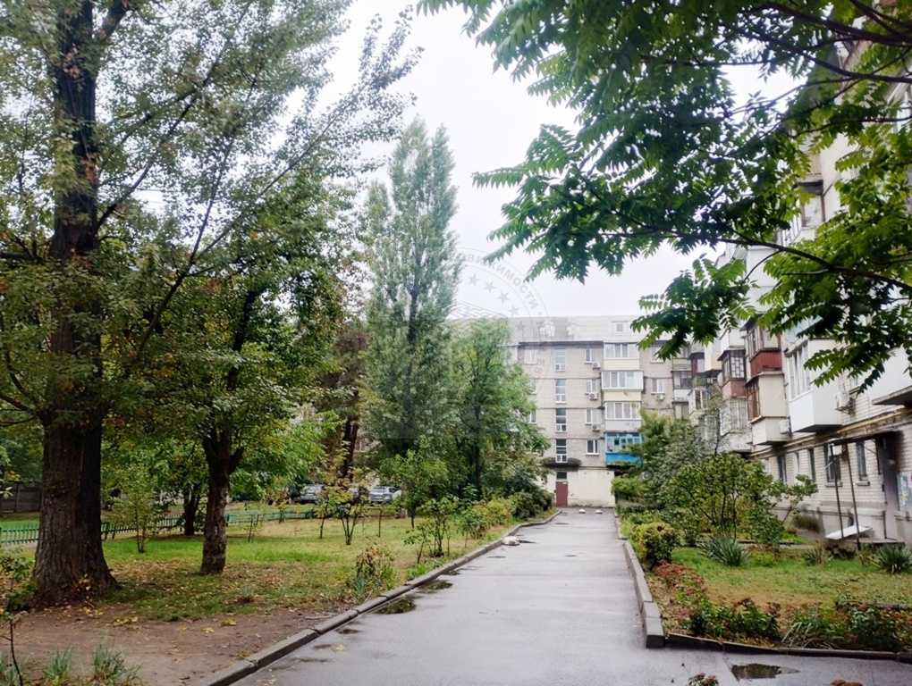 Продажа 3-комнатной квартиры 57 м², Труда бул., 6/14