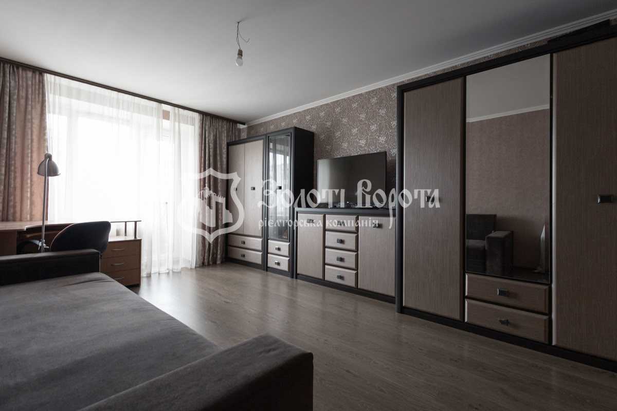 Продажа 3-комнатной квартиры 72.3 м², Тулузы ул., 3Б