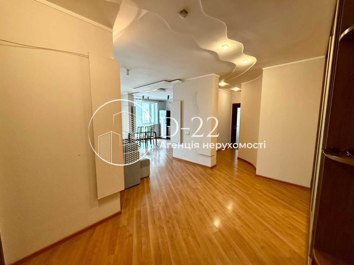 Продаж 2-кімнатної квартири 82 м², Анни Ахматової вул., 13Г