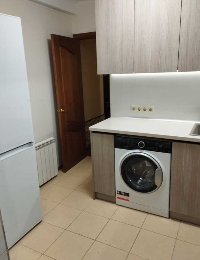 Аренда 2-комнатной квартиры 55 м², Михаила Донца ул., 21А