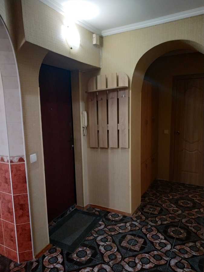 Продажа 3-комнатной квартиры 58.2 м², Зодчих ул., 78