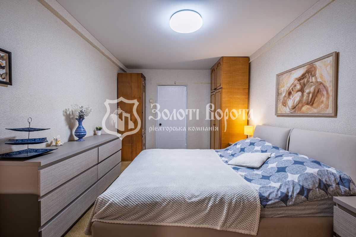 Продажа 2-комнатной квартиры 46 м², Академика Туполева ул., 22А
