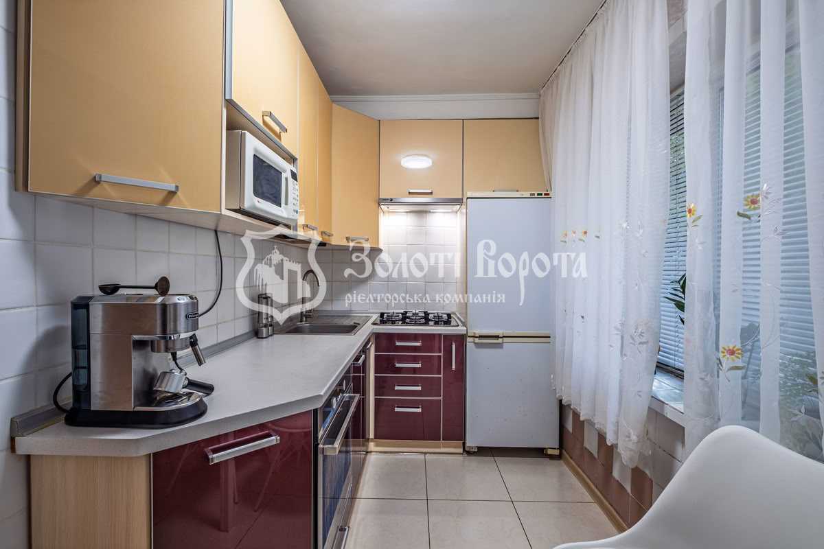 Продажа 2-комнатной квартиры 46 м², Академика Туполева ул., 22А