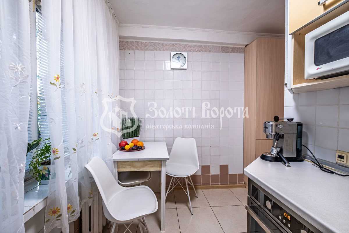 Продажа 2-комнатной квартиры 46 м², Академика Туполева ул., 22А