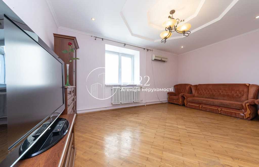 Продажа 3-комнатной квартиры 98 м², Александра Кошица ул., 7А