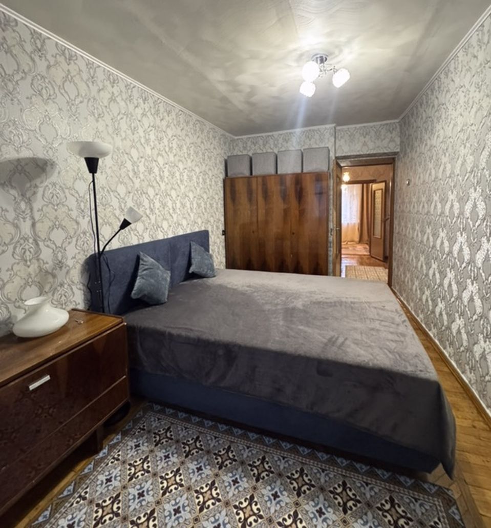 Продажа 3-комнатной квартиры 72 м², Тверская ул., 9