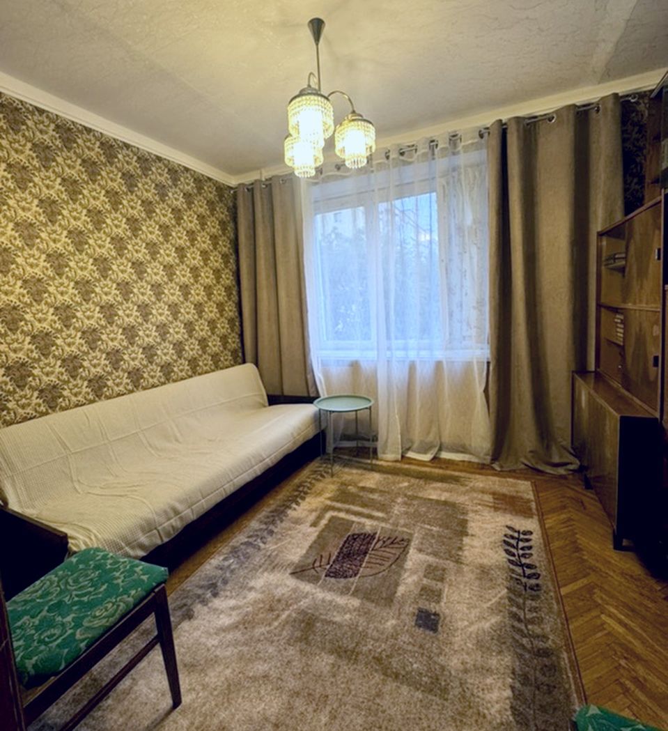 Продажа 3-комнатной квартиры 72 м², Тверская ул., 9