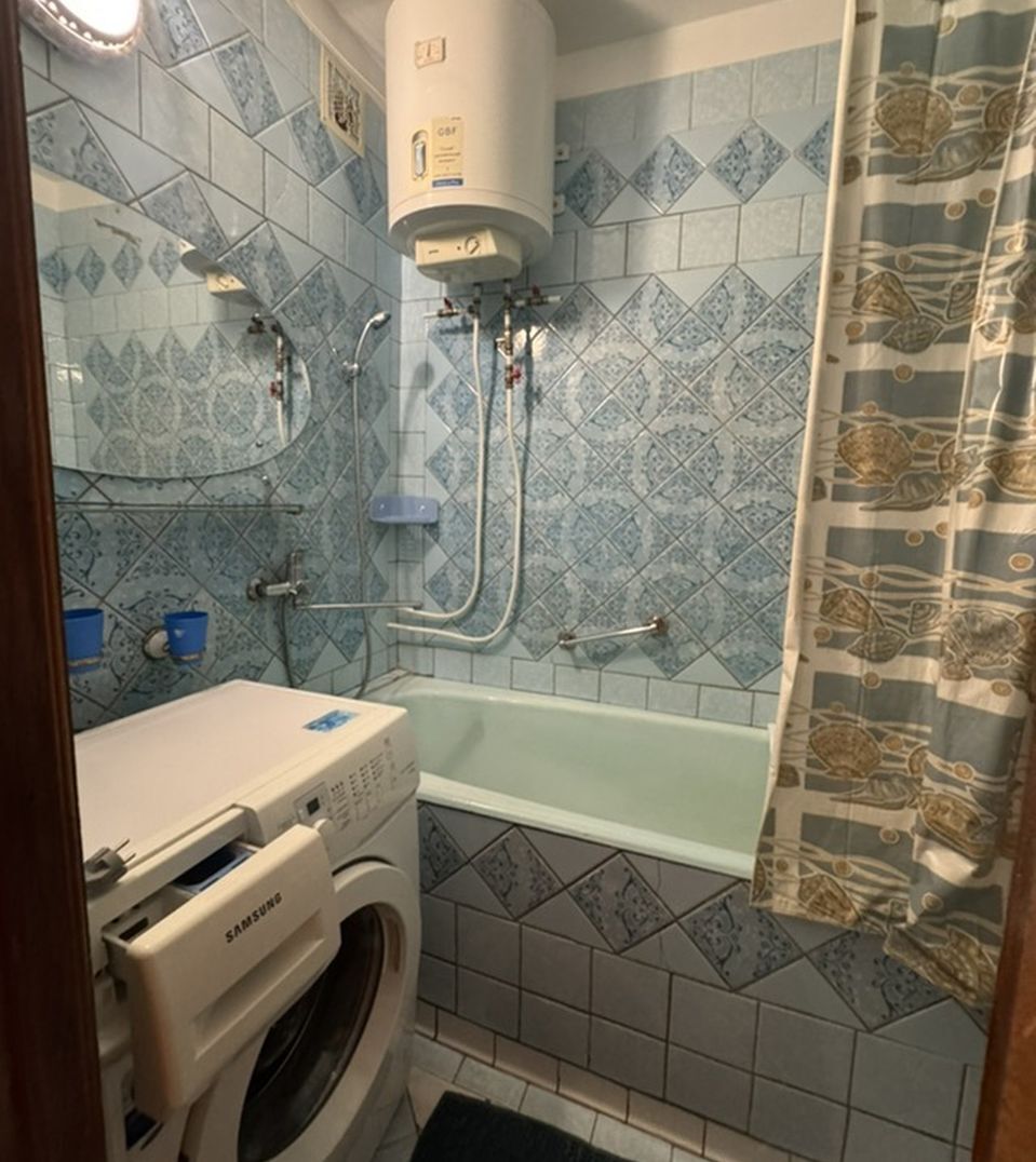 Продажа 3-комнатной квартиры 72 м², Тверская ул., 9
