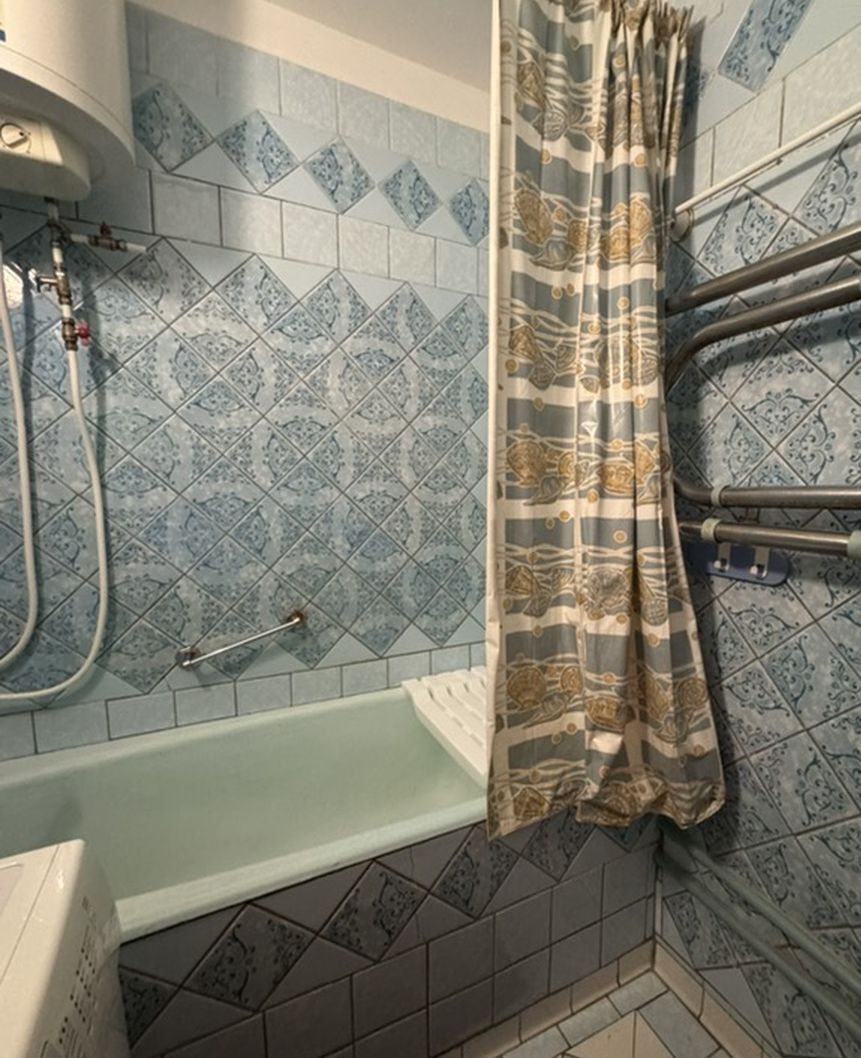 Продажа 3-комнатной квартиры 72 м², Тверская ул., 9
