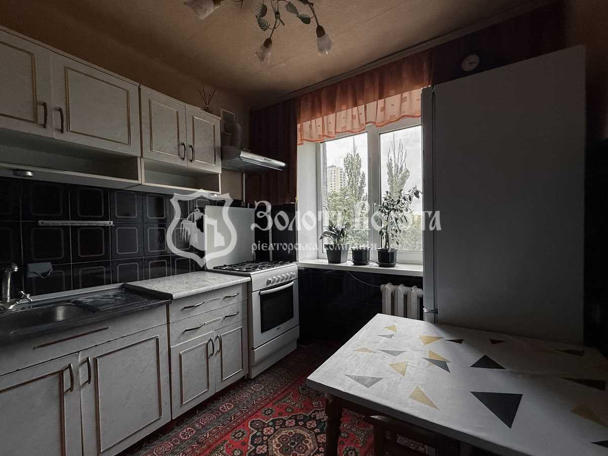 Продаж 2-кімнатної квартири 41 м², Алма-Атинська вул., 52А