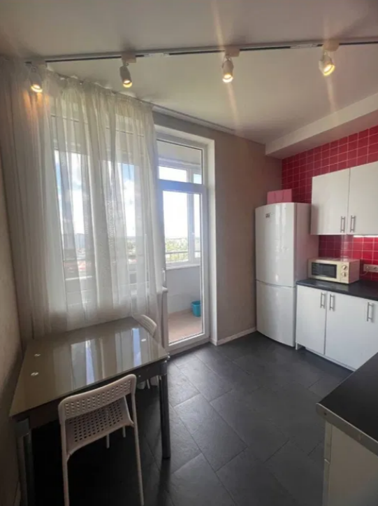 Продажа 1-комнатной квартиры 40 м², Люстдорфская дор.