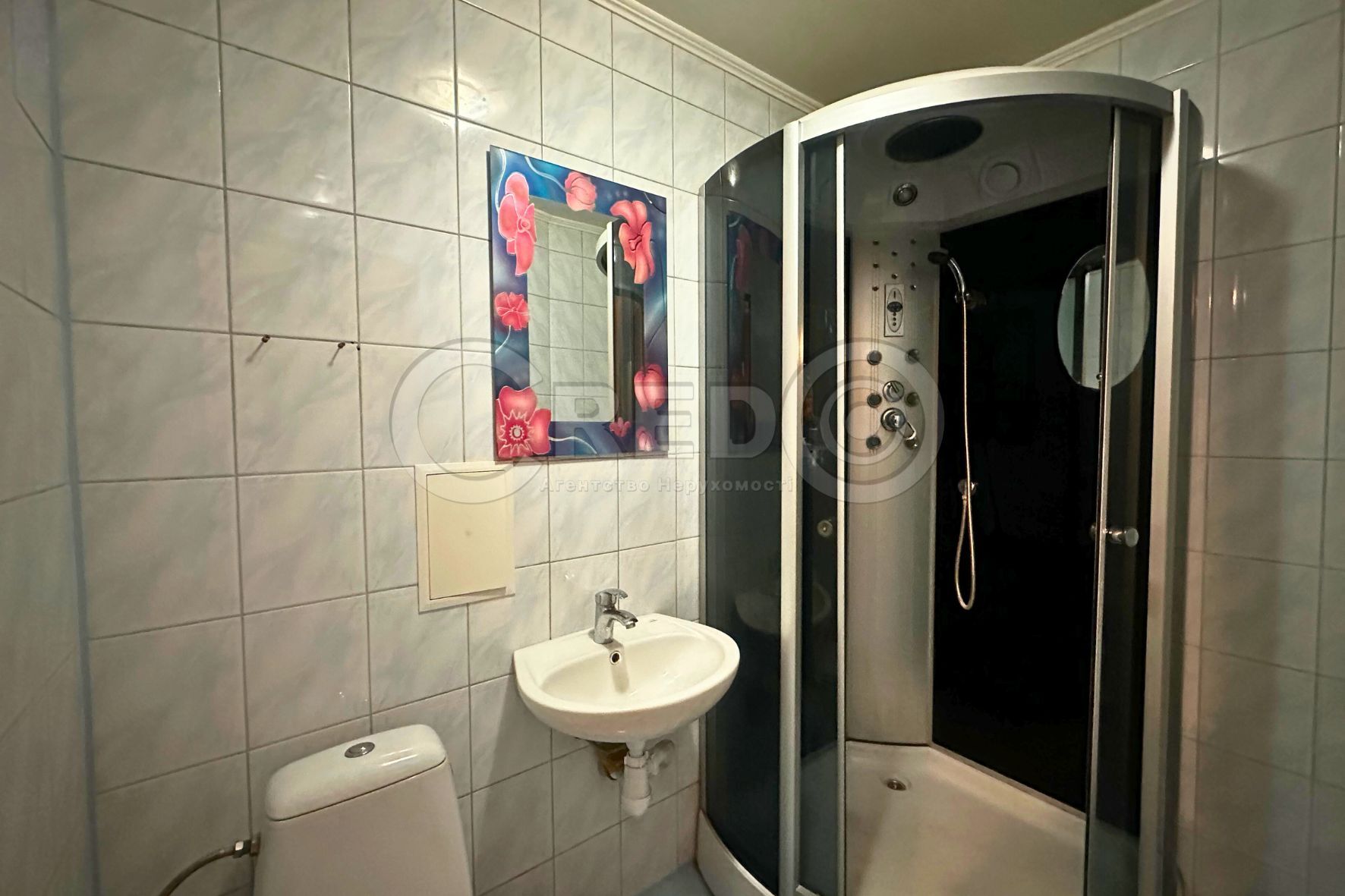 Продажа 2-комнатной квартиры 45.8 м², Светлова ул.