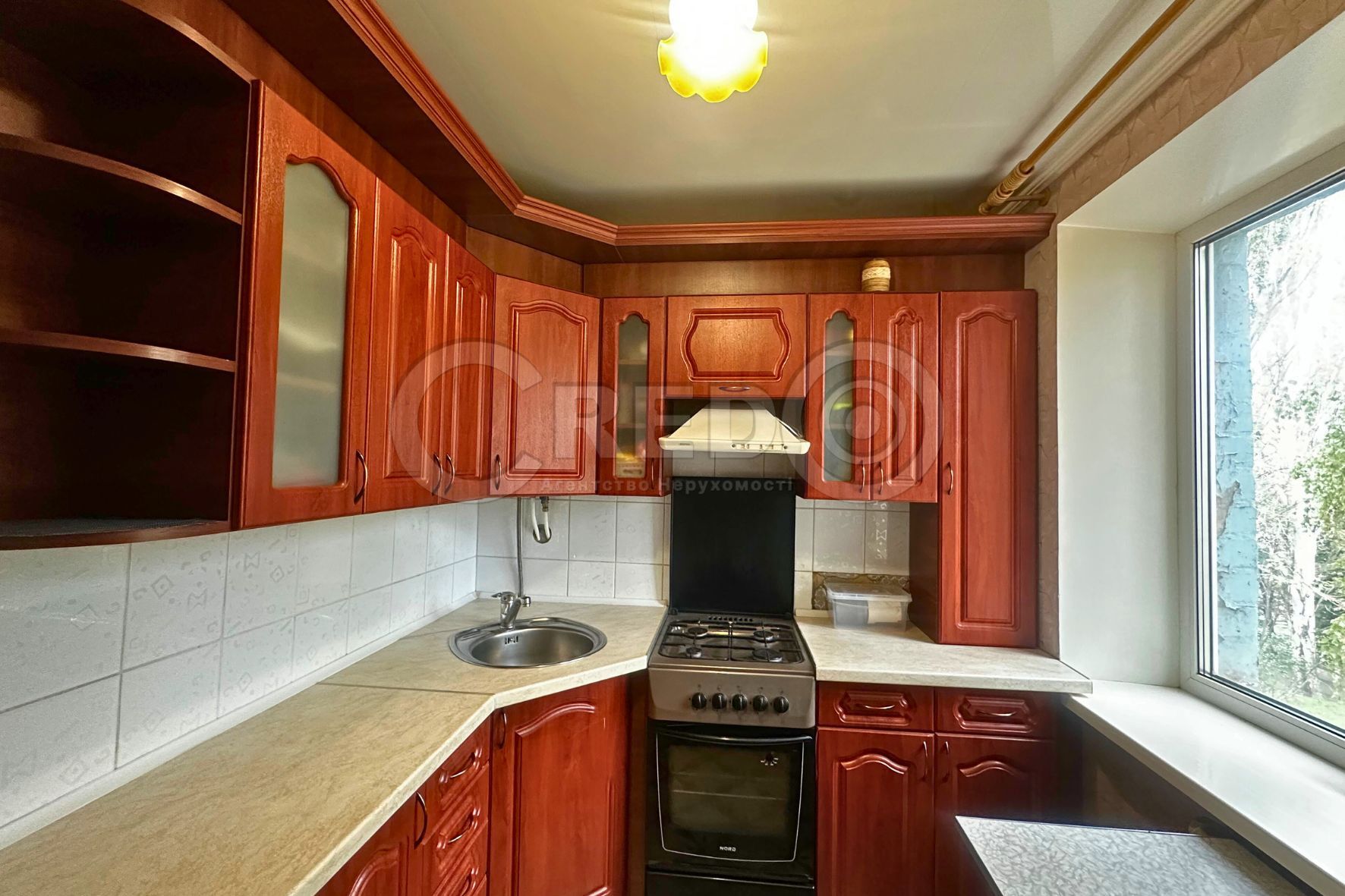 Продажа 2-комнатной квартиры 45.8 м², Светлова ул.