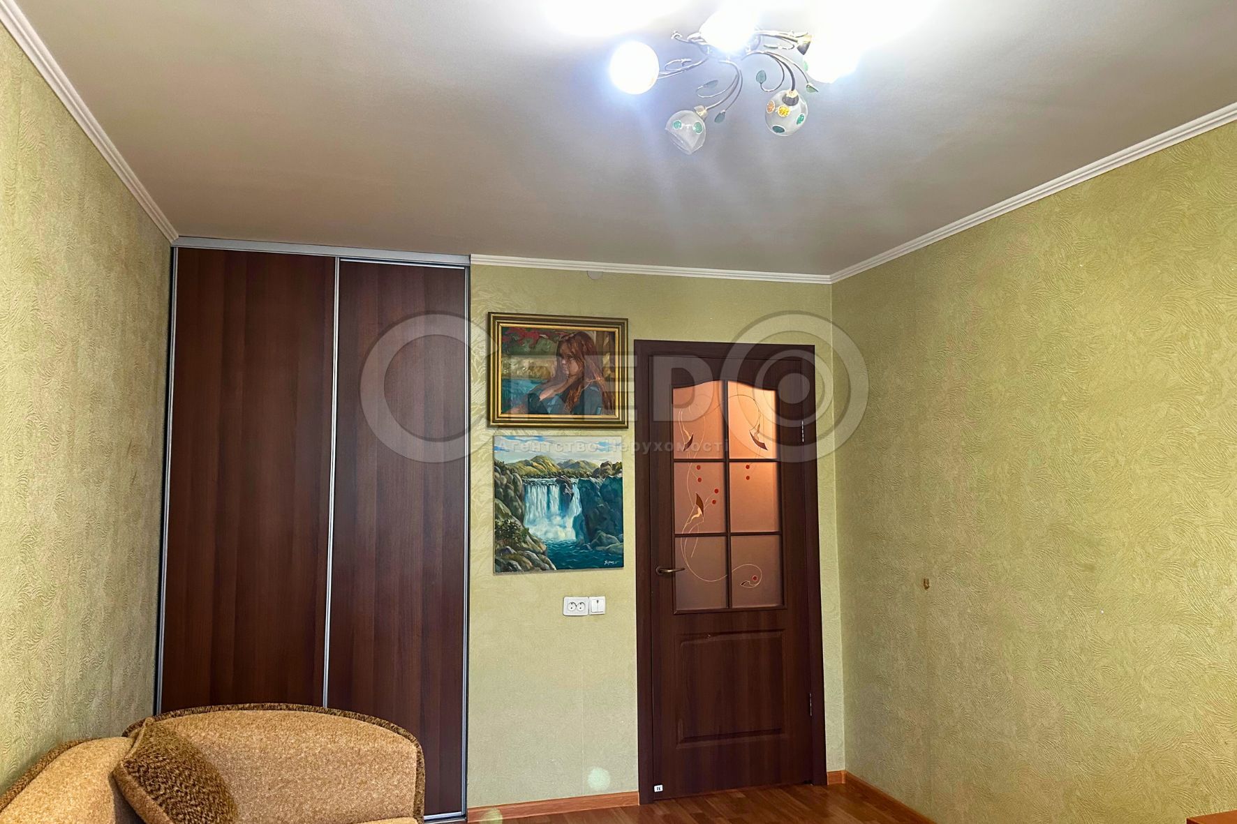 Продажа 2-комнатной квартиры 45.8 м², Светлова ул.
