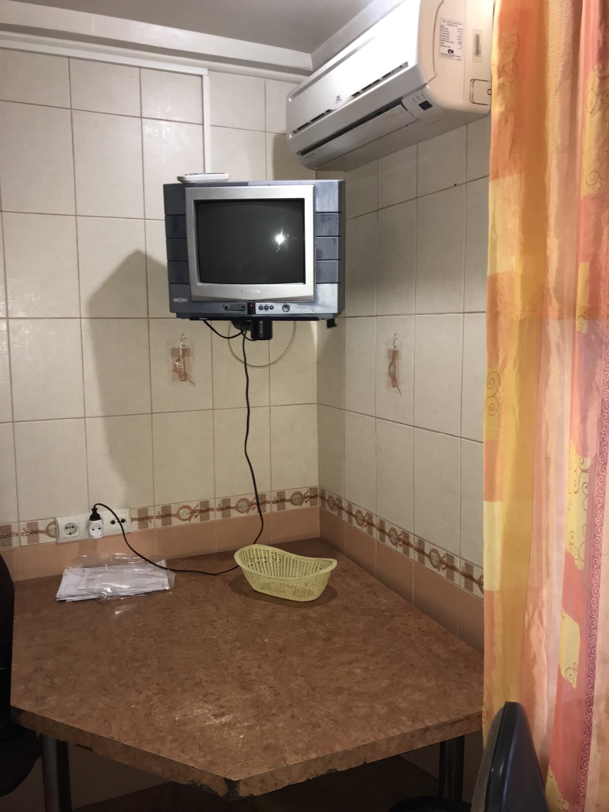 Продаж 3-кімнатної квартири 57.3 м², Амвросія Бучми вул., 6А