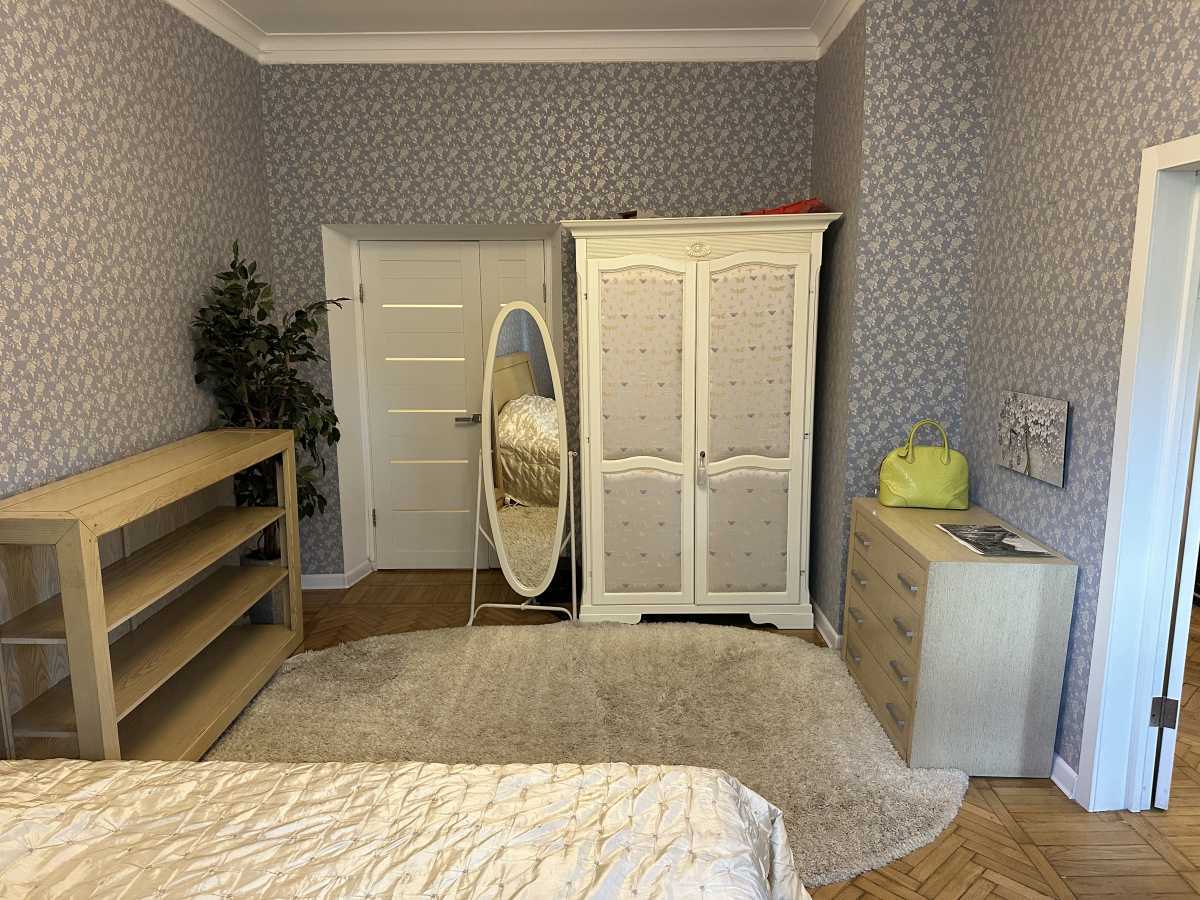 Аренда 2-комнатной квартиры 62 м², Вузовская ул., 4
