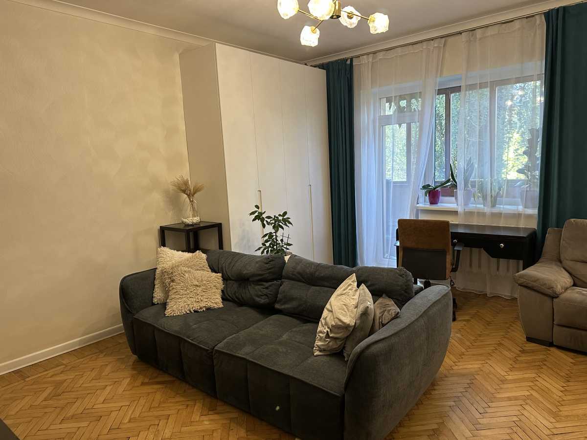 Аренда 2-комнатной квартиры 62 м², Вузовская ул., 4
