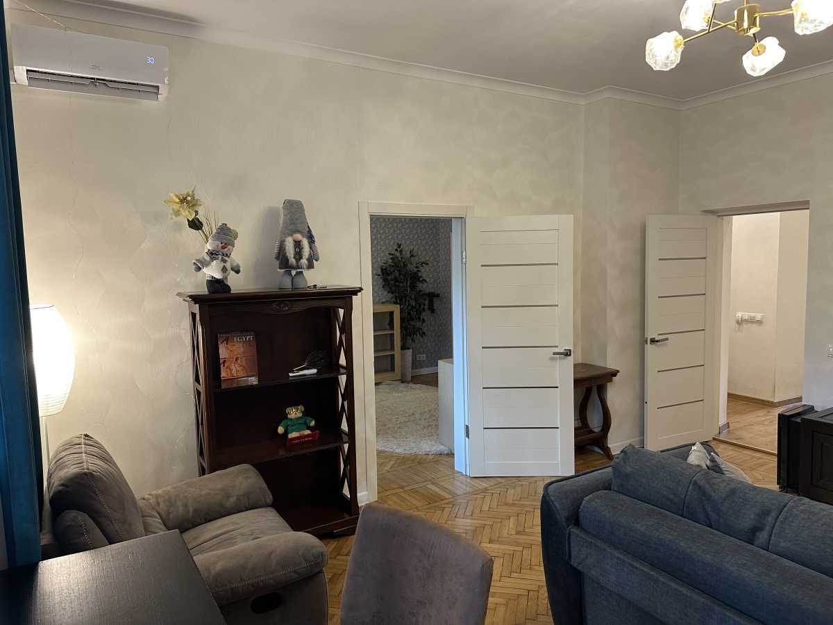 Аренда 2-комнатной квартиры 62 м², Вузовская ул., 4