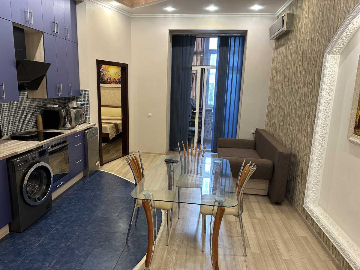 Аренда 2-комнатной квартиры 65 м², Саксаганского ул., 131А