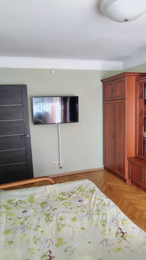 Аренда 2-комнатной квартиры 45 м², Верховного Совета бул., 14