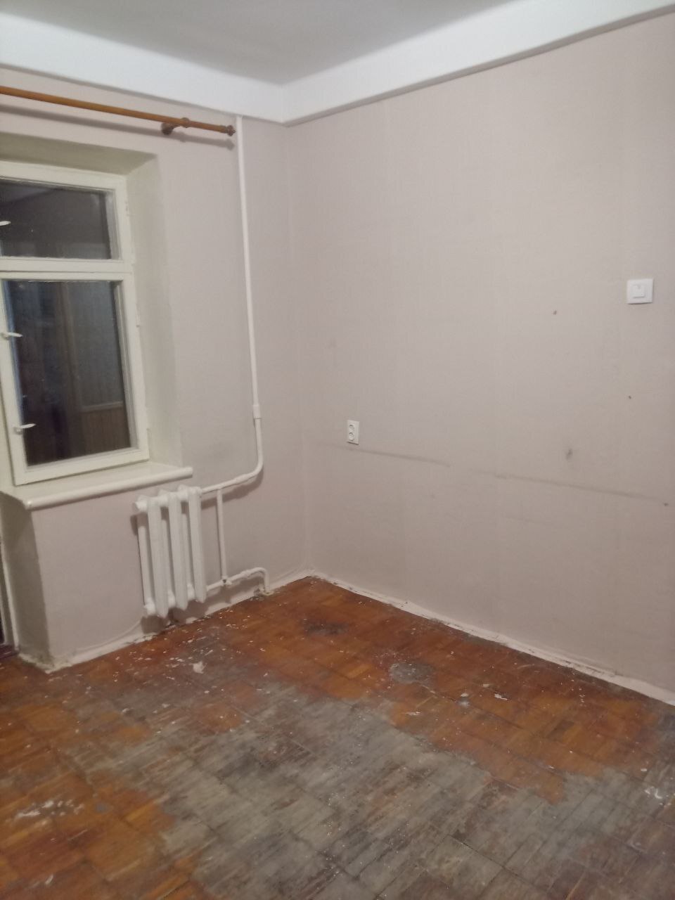 Продаж 1-кімнатної квартири 30 м², Героїв Дніпра вул., 15