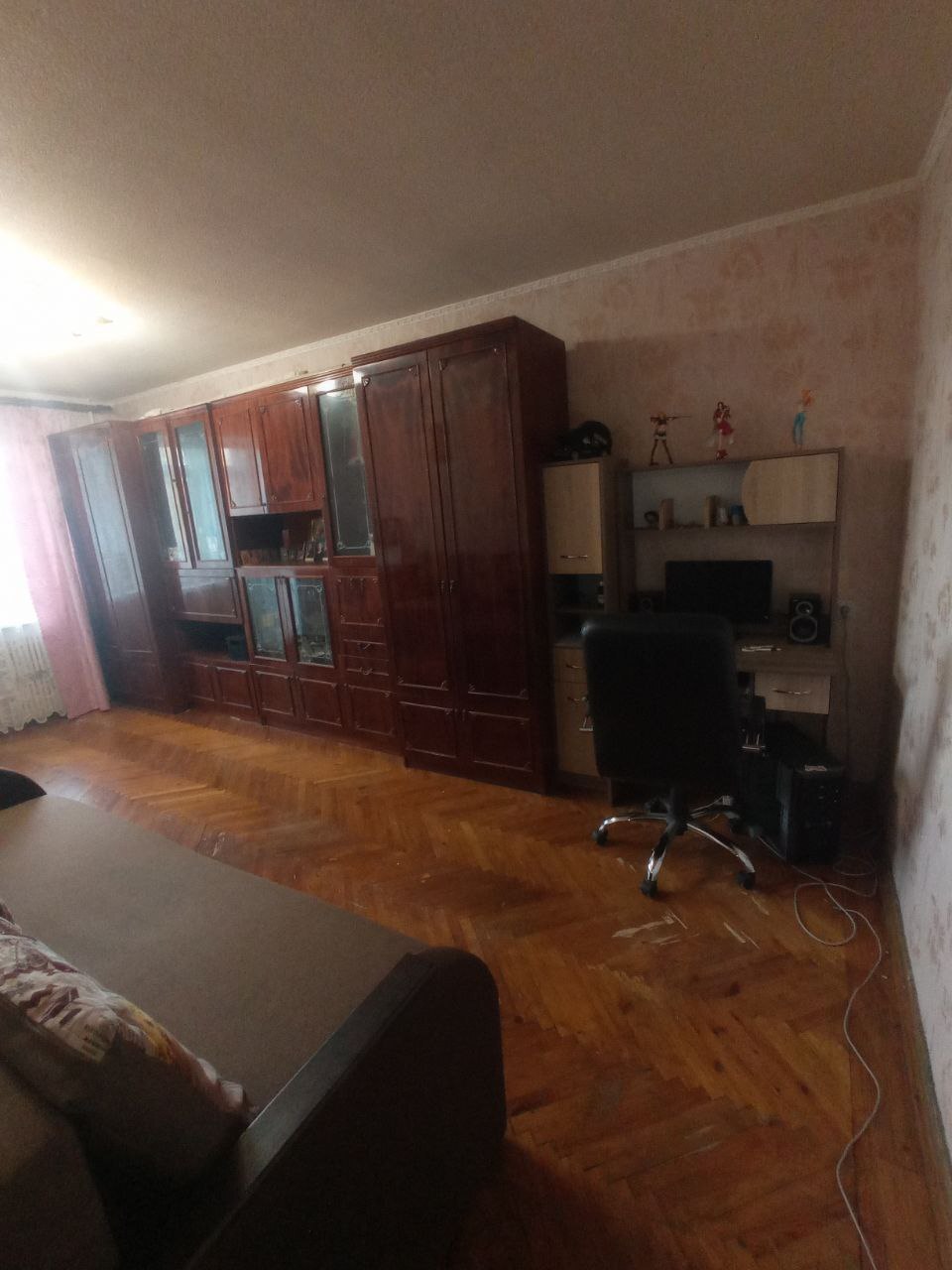 Продаж 2-кімнатної квартири 42.9 м², Світла вул., 43
