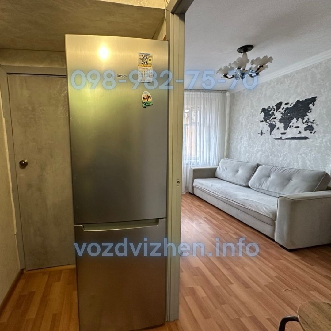 Продаж 1-кімнатної квартири 32 м², Бориспільська вул., 3А