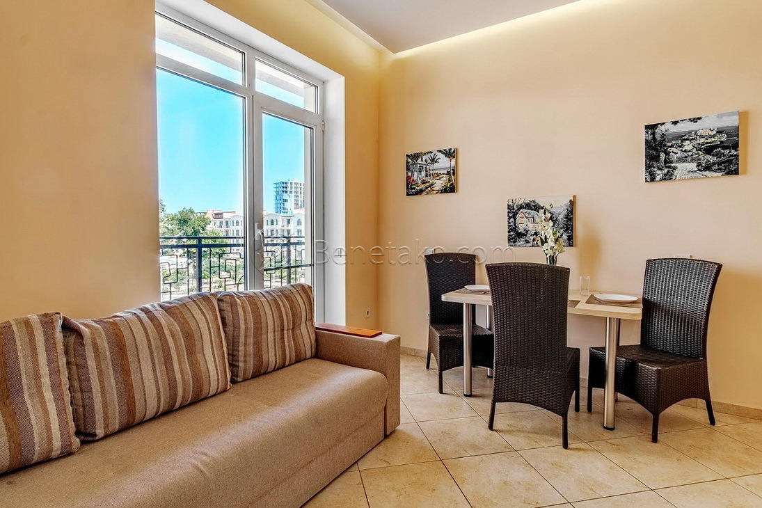 Оренда 3-кімнатної квартири 80 м², Французский бул., 60А