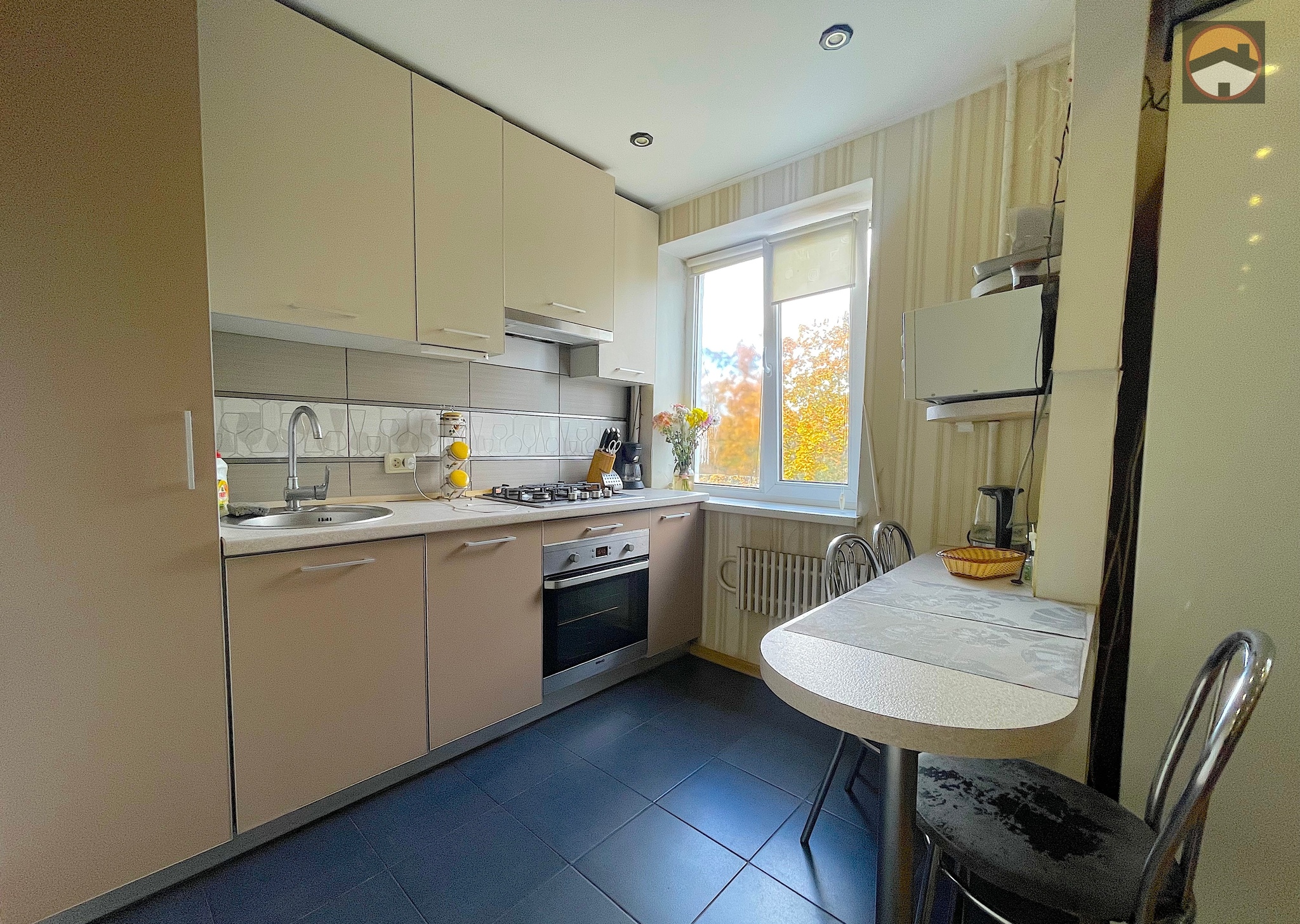 Продажа 2-комнатной квартиры 45 м², Юрьева бул., 9
