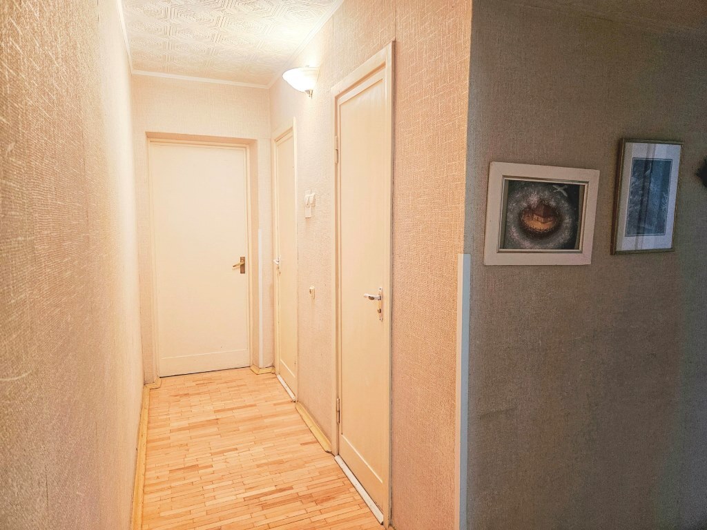 Продаж 2-кімнатної квартири 70 м², Маршала Тимошенка вул., 18