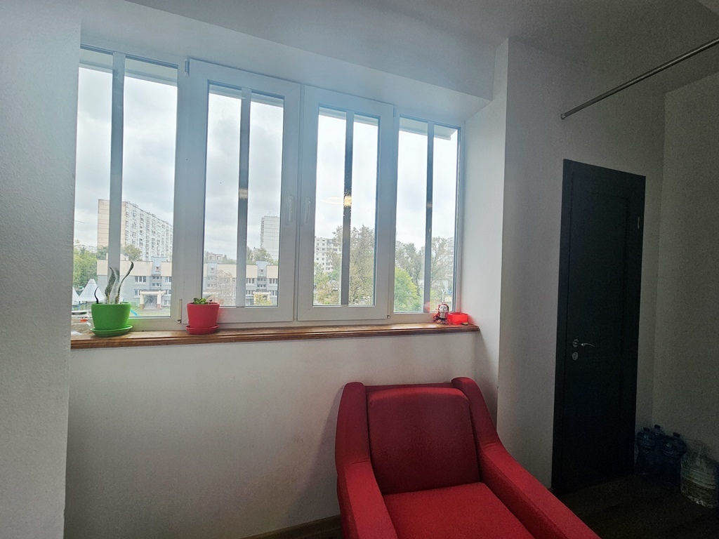 Продаж 2-кімнатної квартири 70 м², Маршала Тимошенка вул., 18