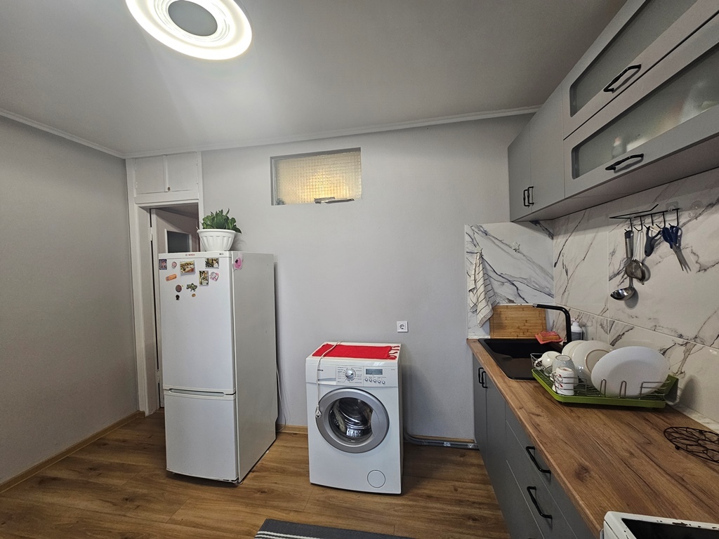 Продаж 2-кімнатної квартири 70 м², Маршала Тимошенка вул., 18