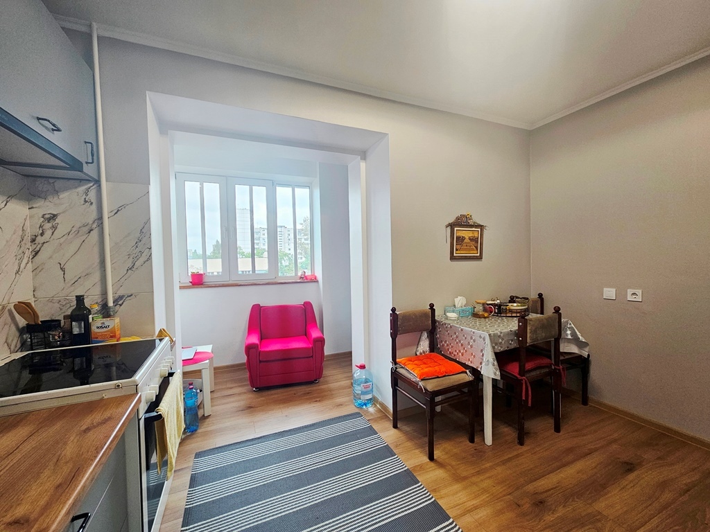Продаж 2-кімнатної квартири 70 м², Маршала Тимошенка вул., 18
