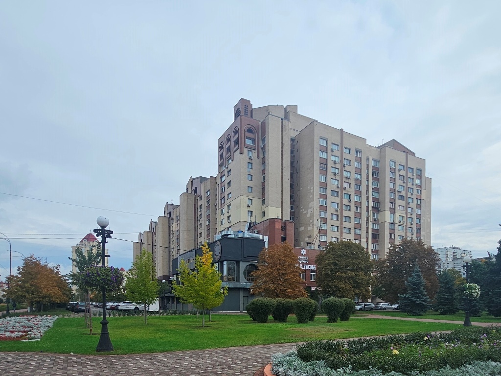 Продаж 2-кімнатної квартири 70 м², Маршала Тимошенка вул., 18