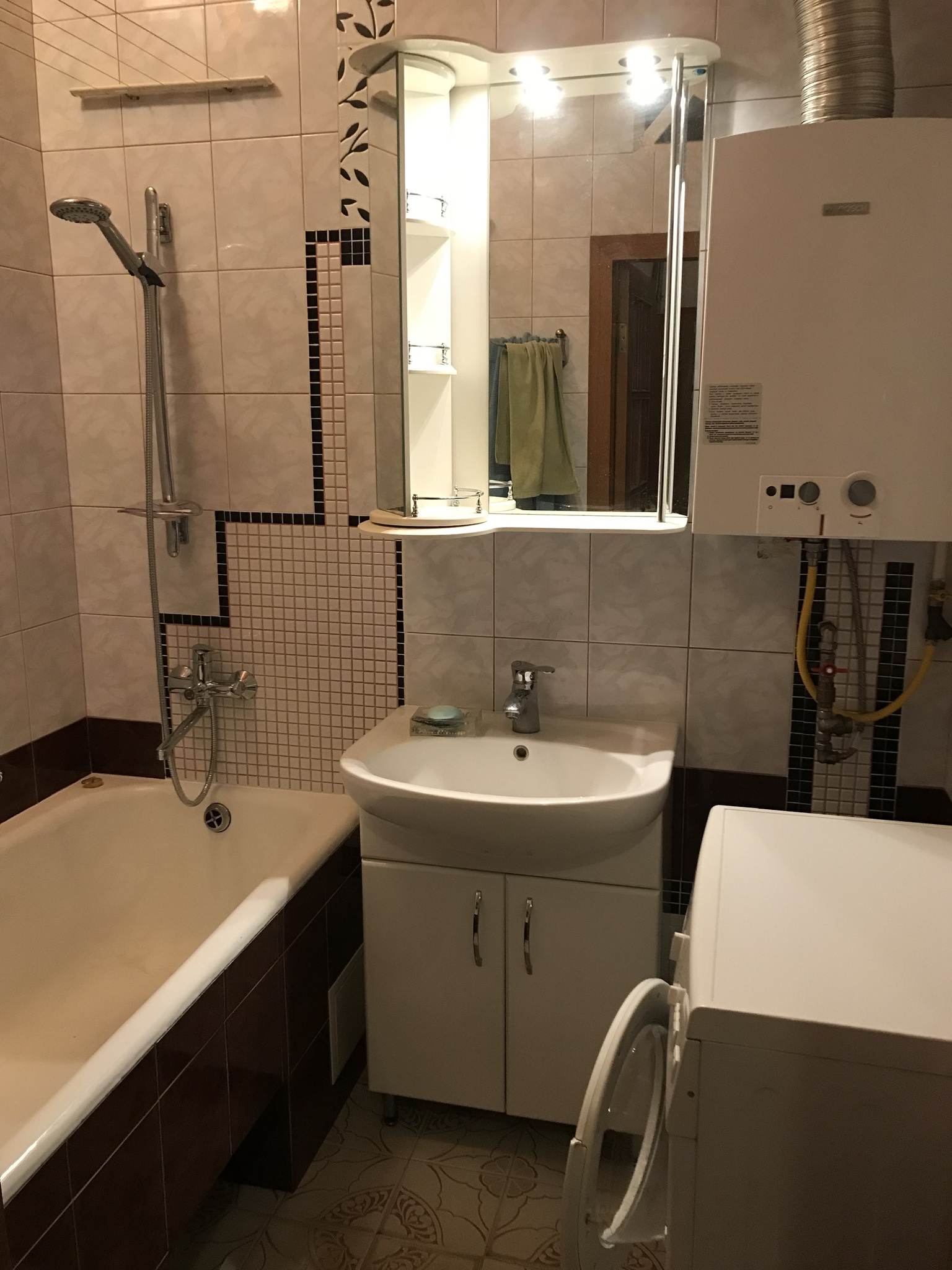 Аренда 3-комнатной квартиры 93 м², Автозаводская ул., 27В